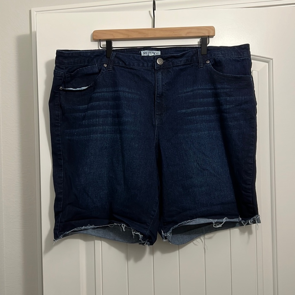Meri Skye (Dia & Co Brand) Dark Wash Shorts